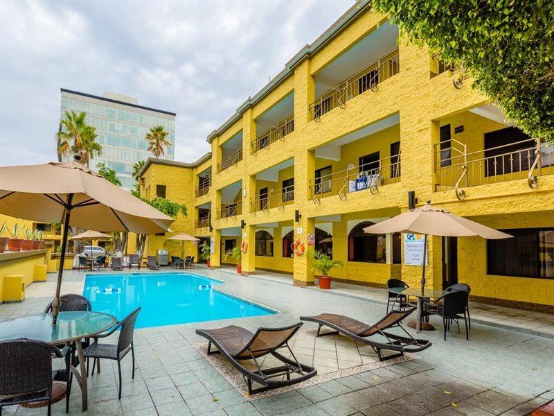 Baja Inn Hoteles Rio Tijuana Esterno foto