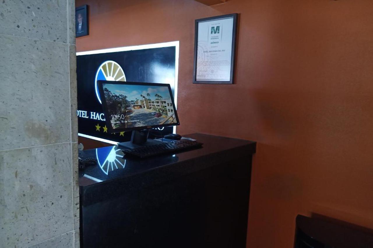 Baja Inn Hoteles Rio Tijuana Esterno foto