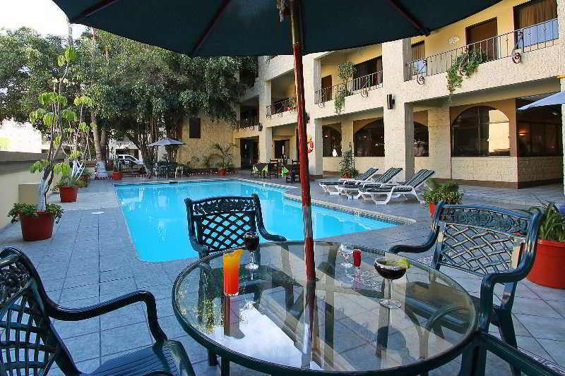 Baja Inn Hoteles Rio Tijuana Esterno foto