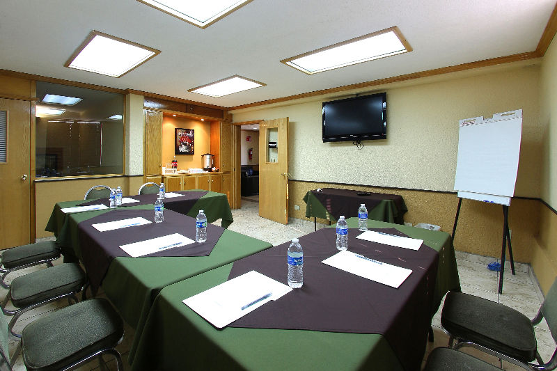 Baja Inn Hoteles Rio Tijuana Esterno foto